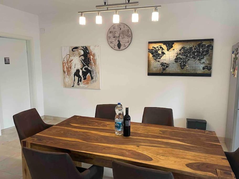 Moderne Wohnung Mit Stil Gross Gerungs Kültér fotó