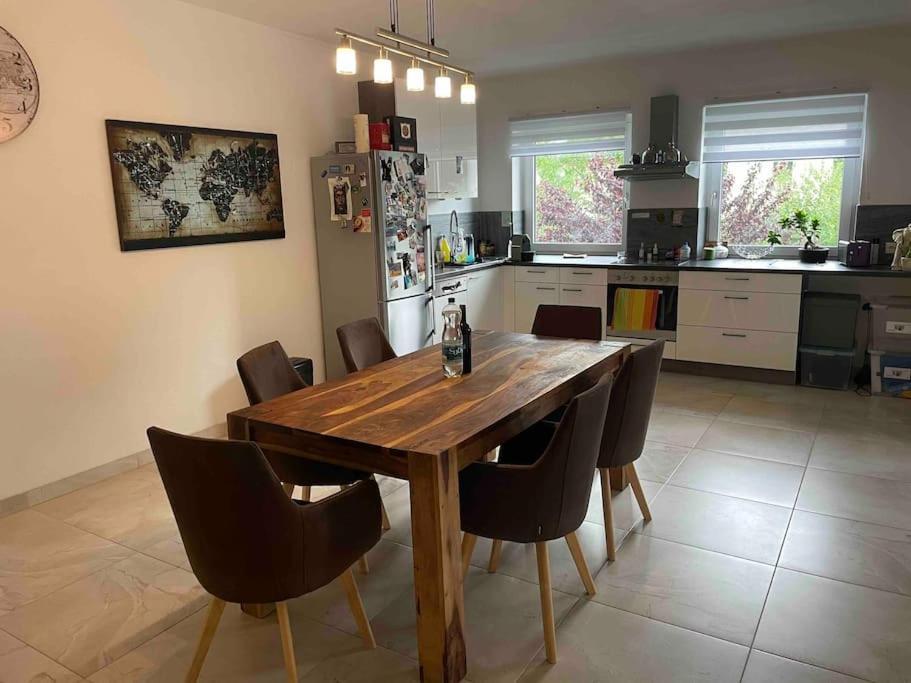 Moderne Wohnung Mit Stil Gross Gerungs Kültér fotó