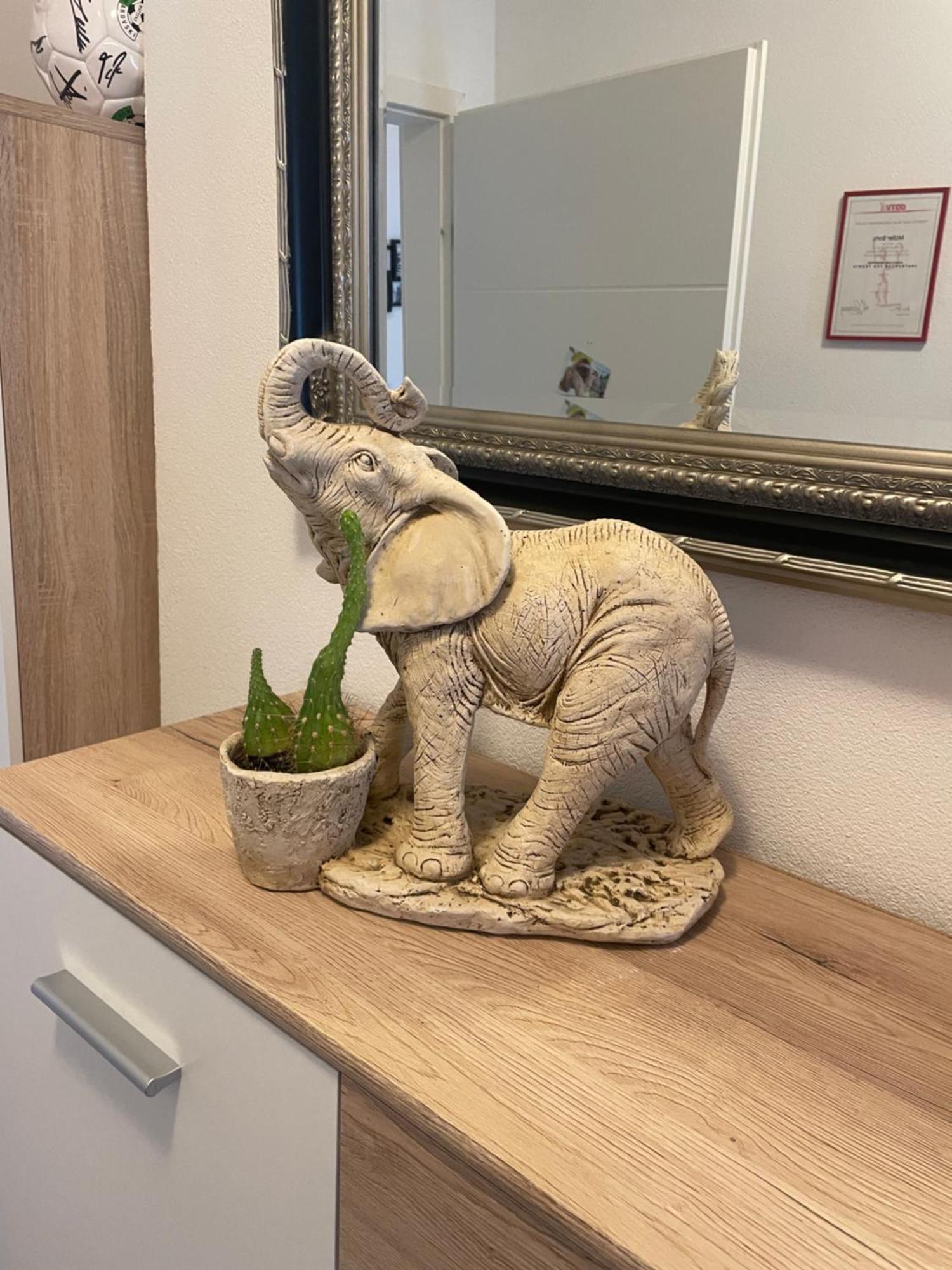 Moderne Wohnung Mit Stil Gross Gerungs Kültér fotó